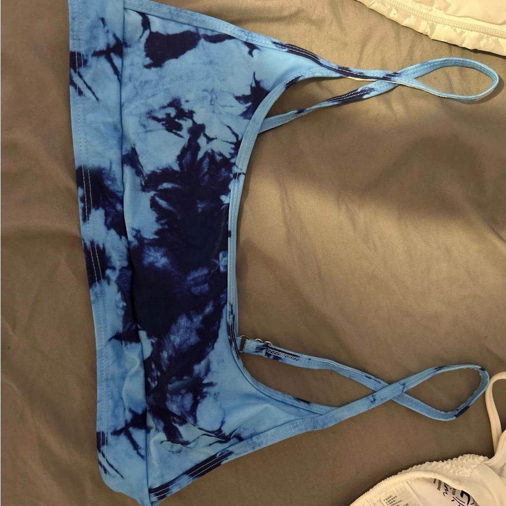 SHEIN Blue Tie-Dye Bikini Top